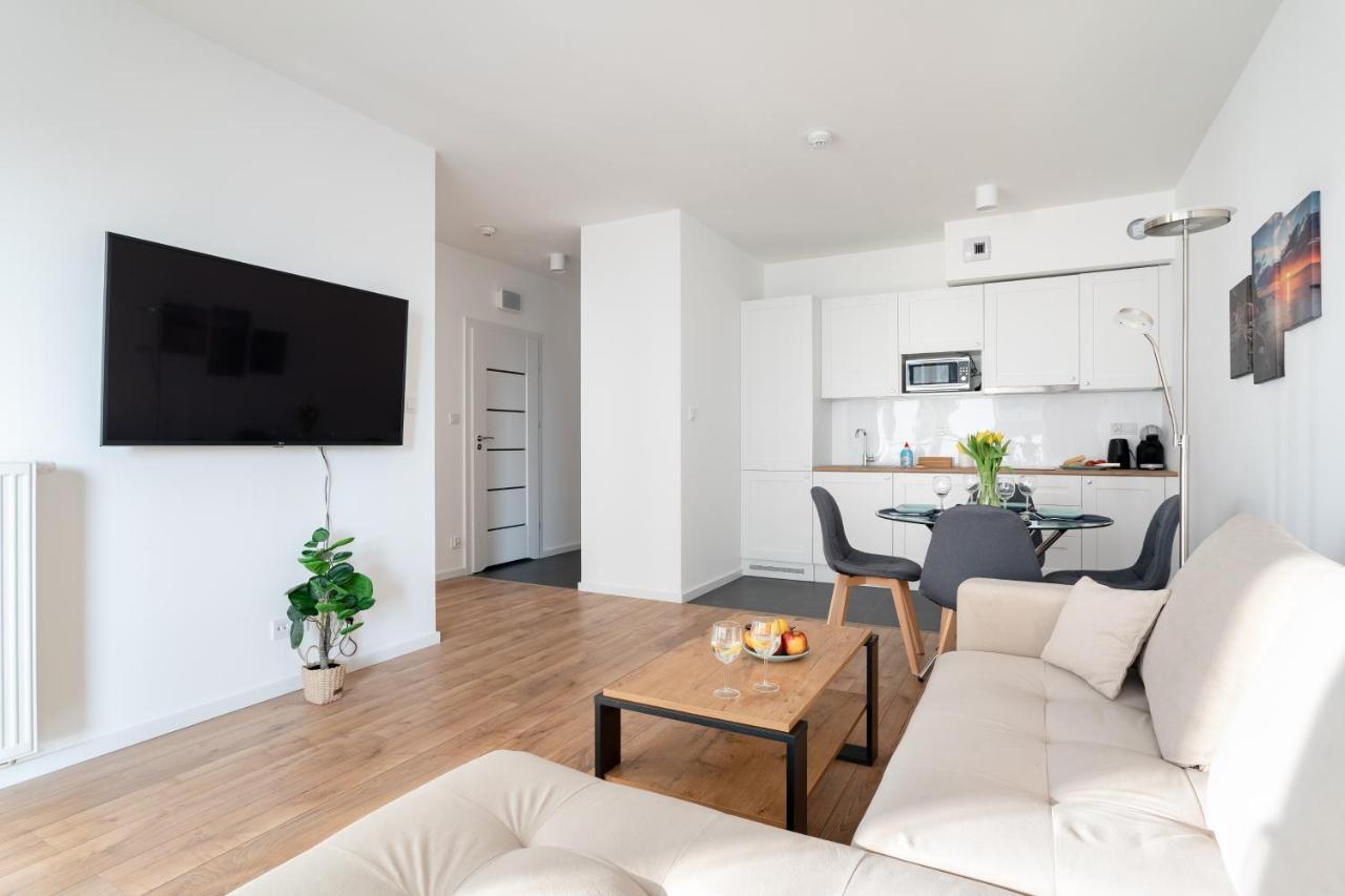 Symphony Modern Tower Apartamenty Gdynia Extérieur photo