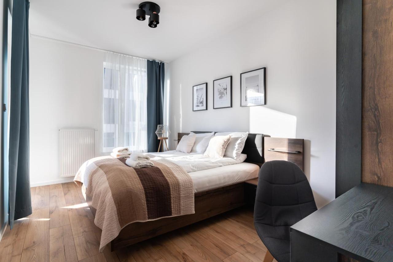 Symphony Modern Tower Apartamenty Gdynia Extérieur photo