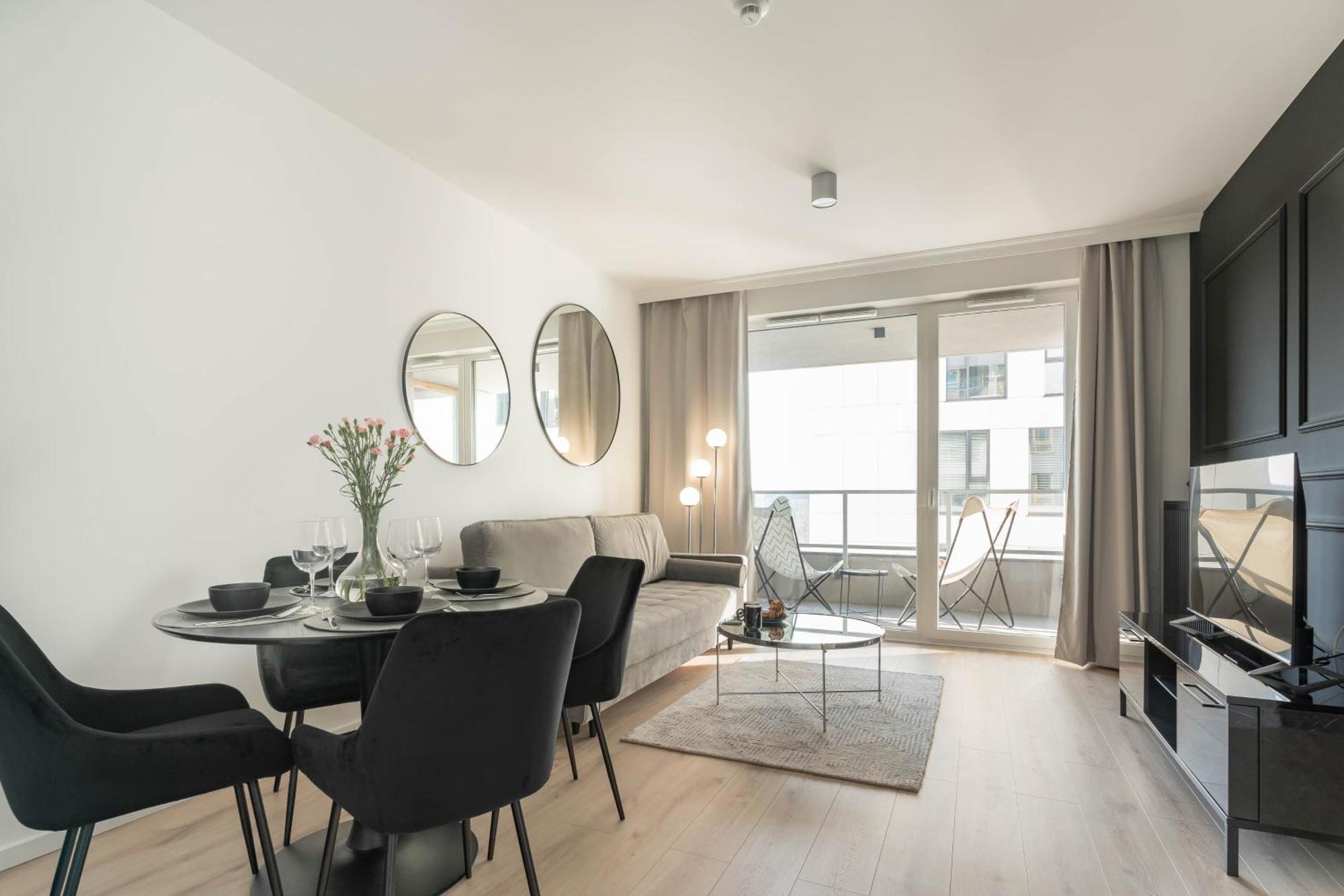 Symphony Modern Tower Apartamenty Gdynia Extérieur photo